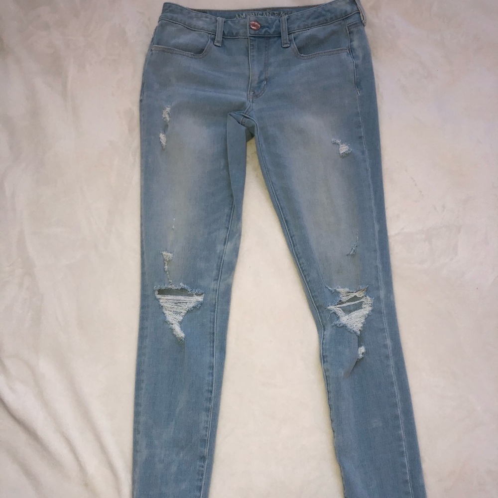 American Eagle Distressed Jeans